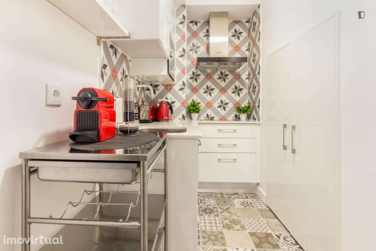 Apartamento com 1 quartos - localizado em Bairro Alto Lisbon - Grande imagem: 2/23