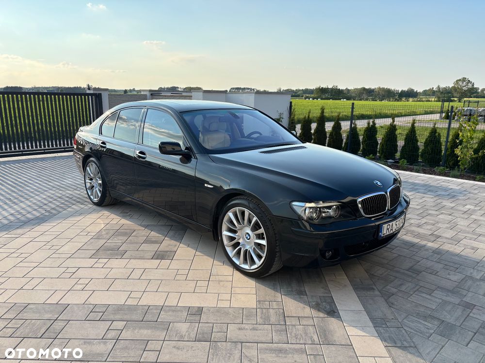 BMW Seria 7 745d - 1