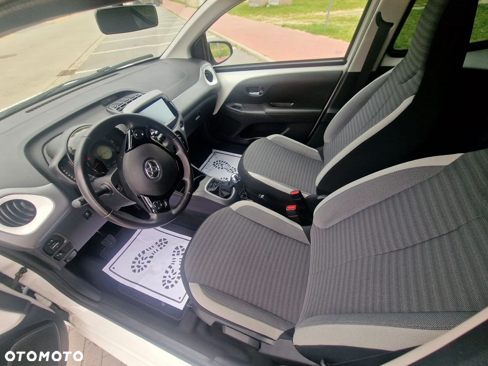 Toyota Aygo 1.0 VVT-i Color Edition - 14