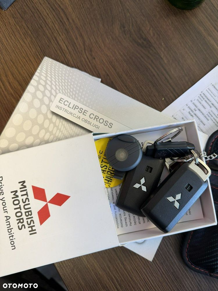 Mitsubishi Eclipse Cross - 37