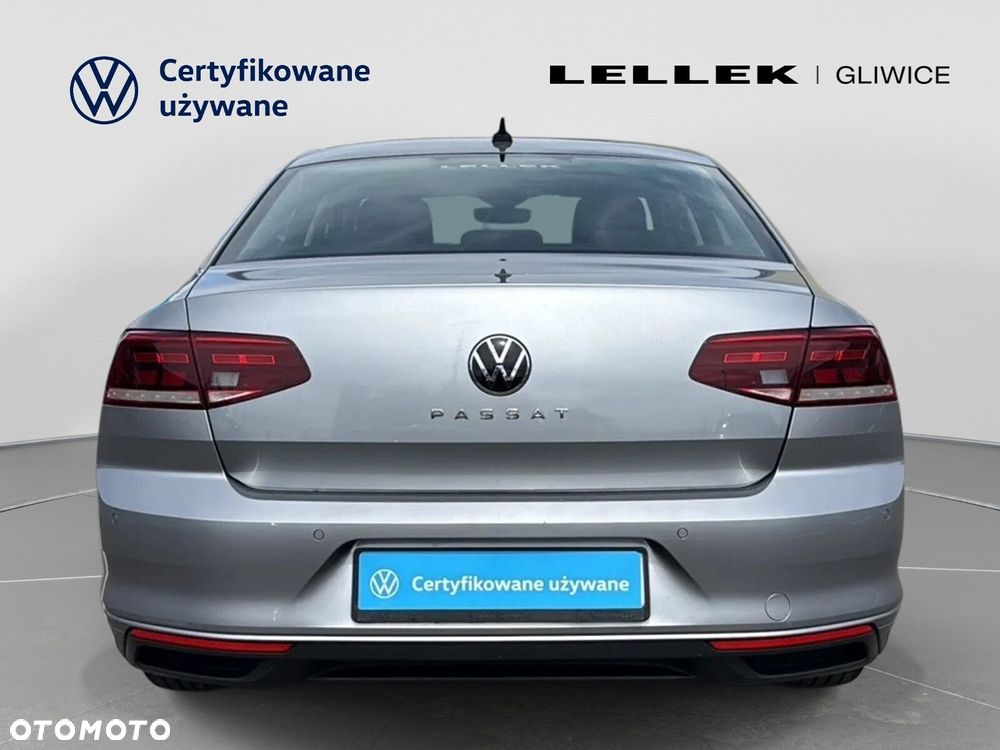 Volkswagen Passat 2.0 TDI EVO Business DSG - 6