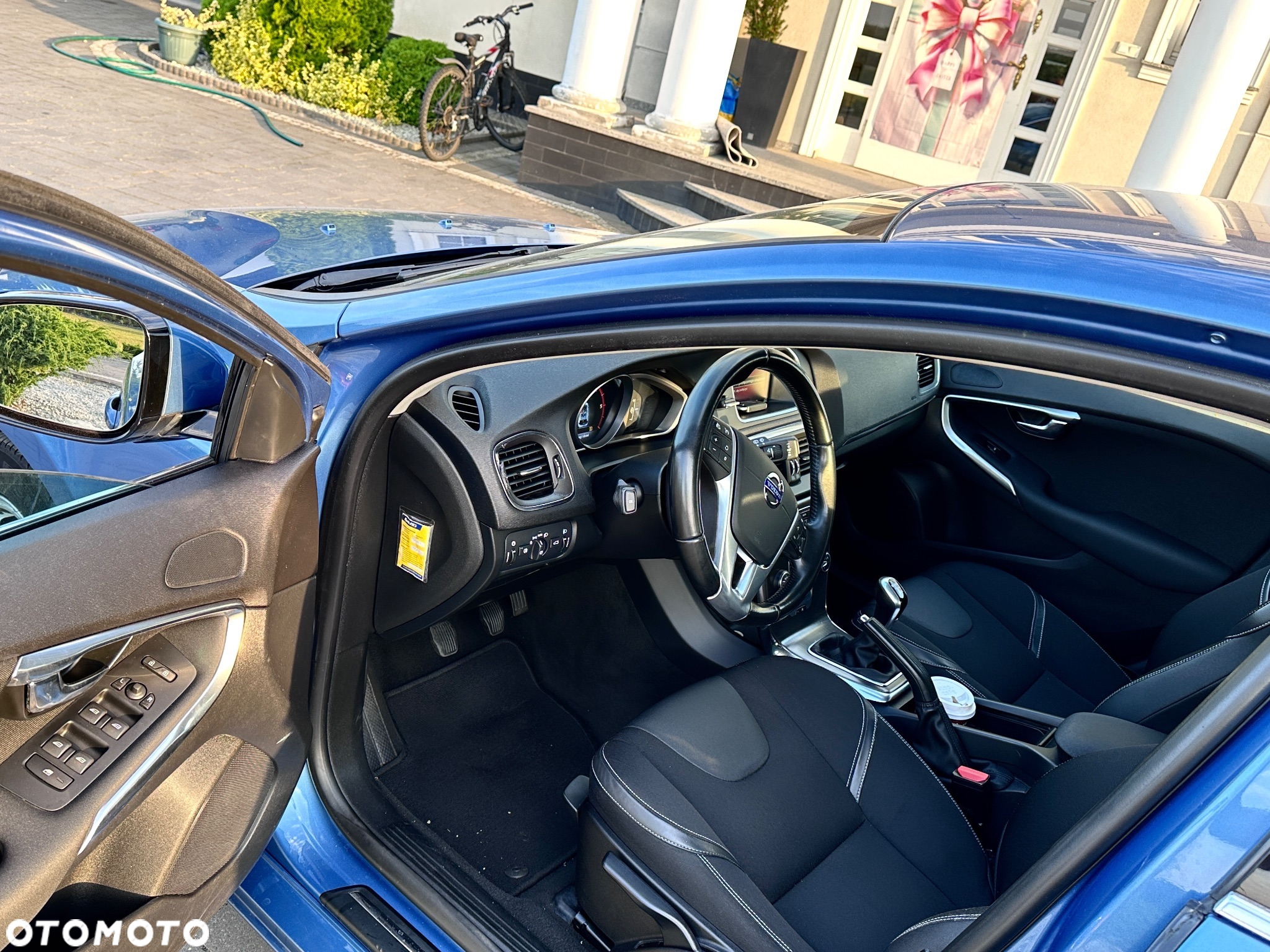 Volvo V40 D2 Momentum - 10