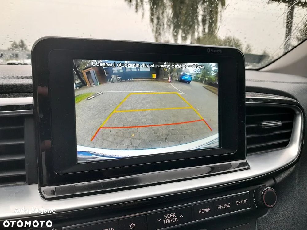Kia Ceed 1.4 L - 16