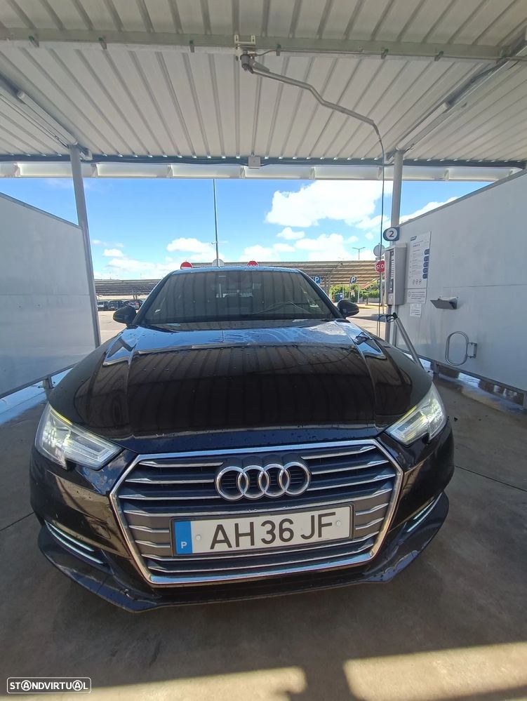 Audi A4 2.0 TDI S-line - 20
