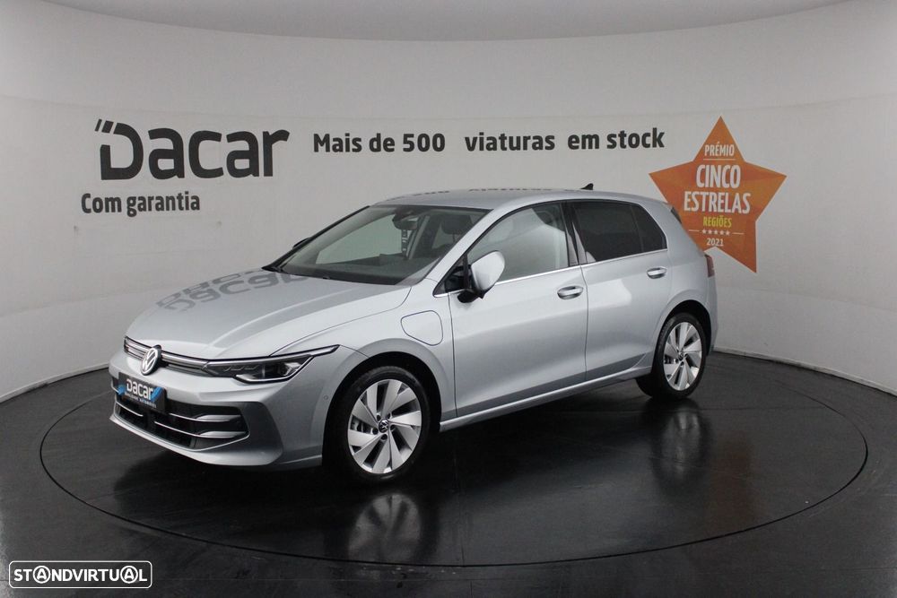 Volkswagen Golf 1.5 TSI e-Hybrid Style DSG — fotografia 3
