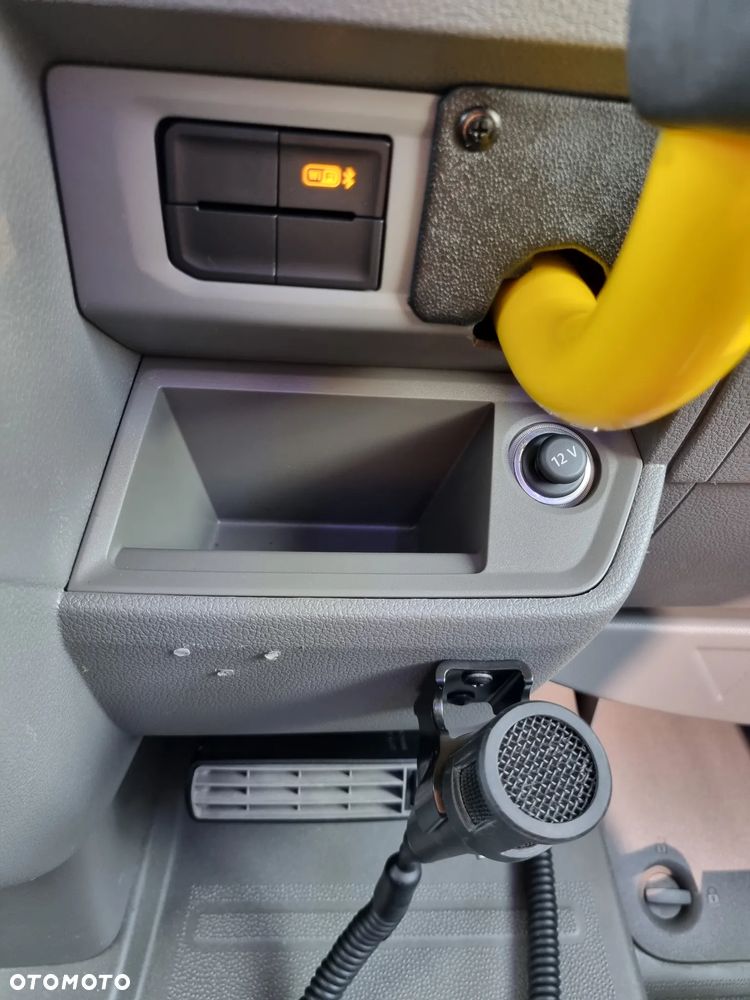 Volkswagen Crafter - 21