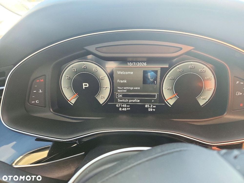 Audi Q8 SUV TFSI quattro 250 kW tiptronic S line business - 12
