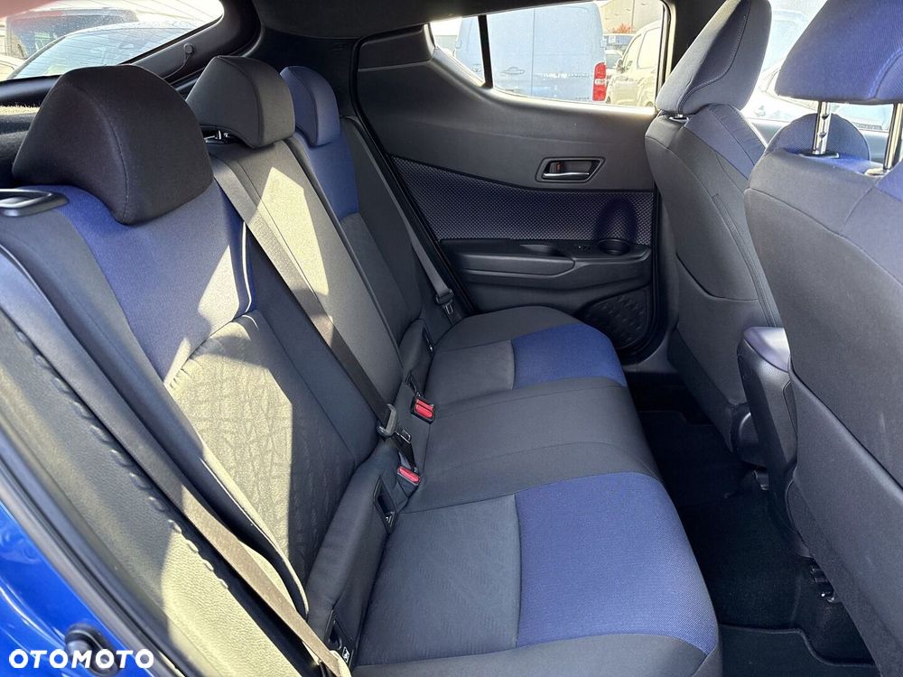 Toyota C-HR 1.2 T Dynamic - 8