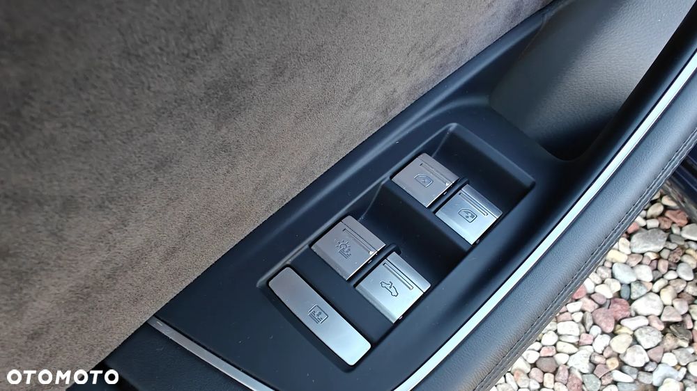 Audi S8 TFSI quattro tiptronic - 15