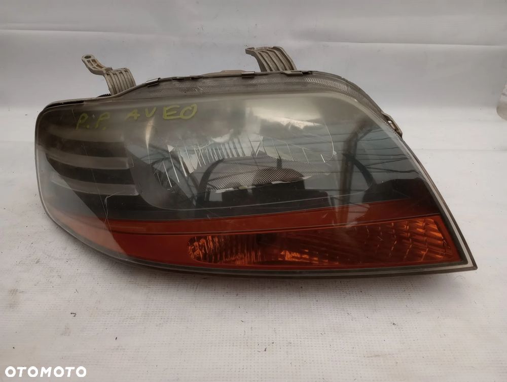 Chevrolet Aveo T200 Lampa Prawy Przód - 1