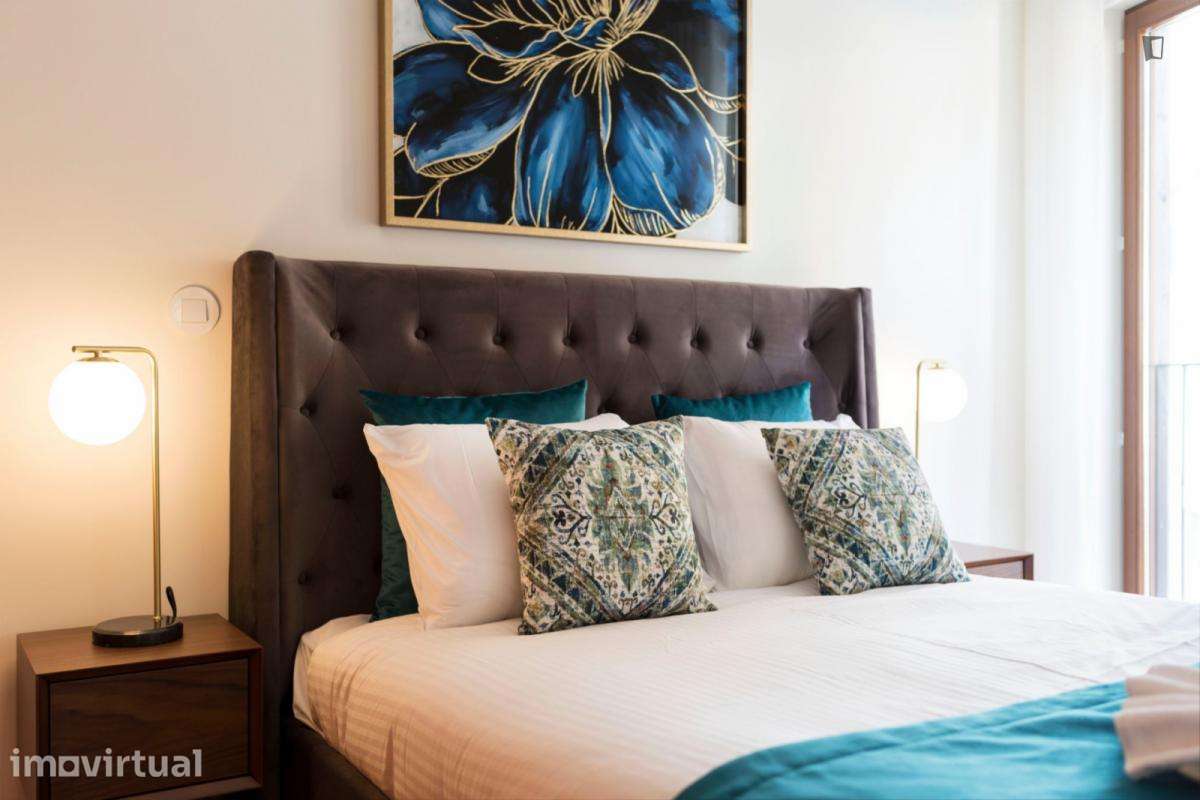 Apartamento com 2 quartos - localizado em Miragaia Porto - Grande imagem: 4/27
