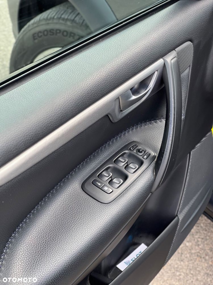 Volvo XC 70 D5 AWD Summum - 10