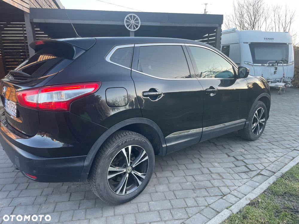 Nissan Qashqai 1.2 DIG-T Acenta EU6 - 7