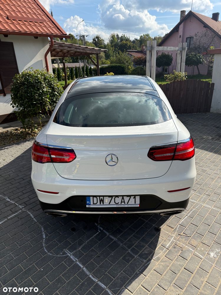 Mercedes-Benz GLC 300 4-Matic - 29