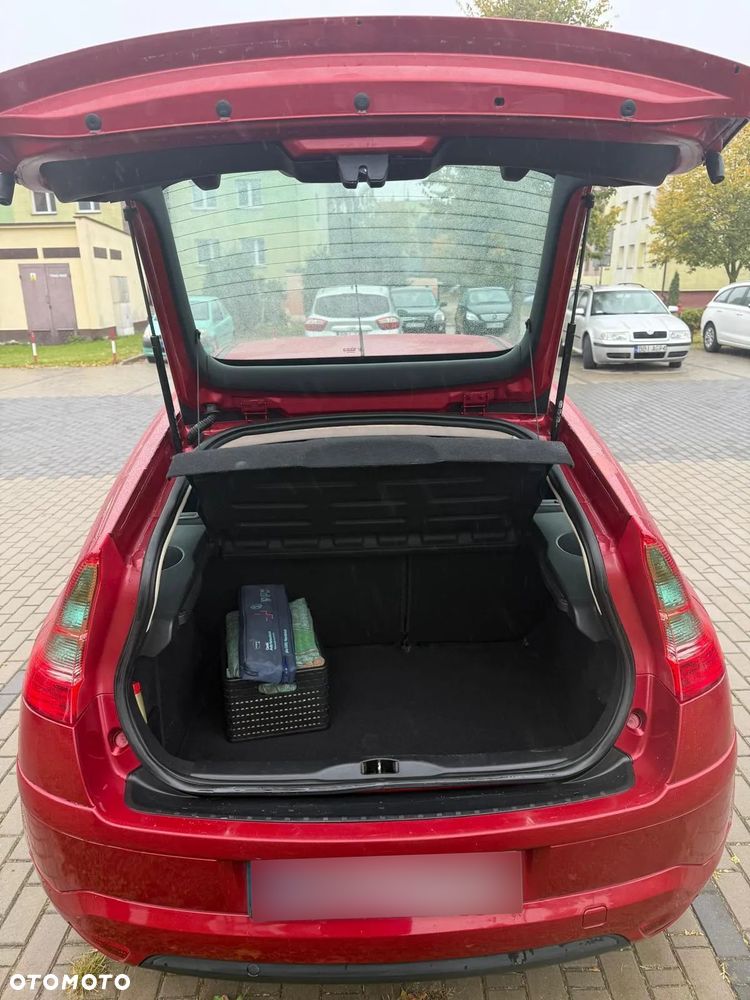 Citroën C4 - 8