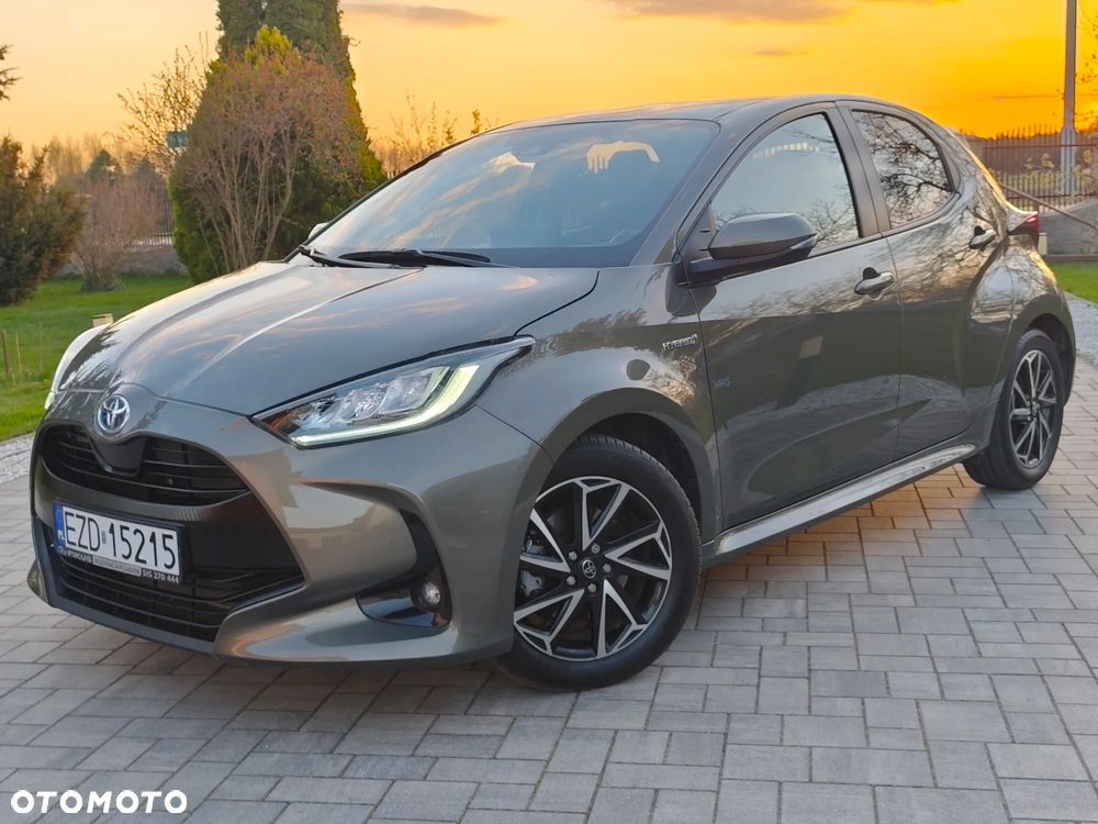 Toyota Yaris 116 1.5 VVT-i Business Edition - 1