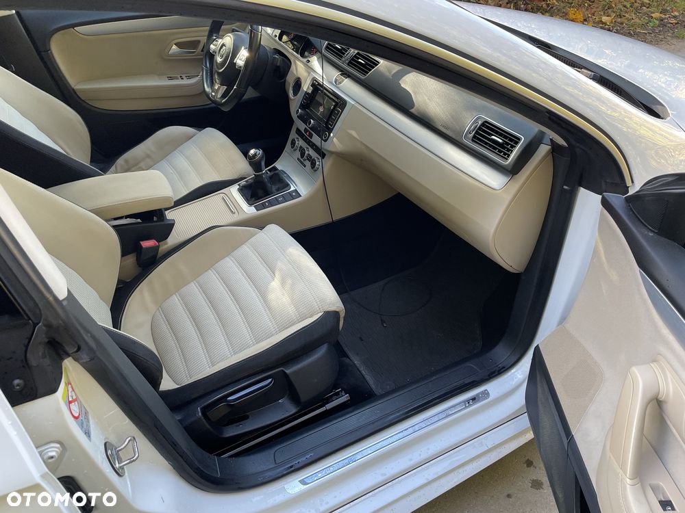Volkswagen CC - 6