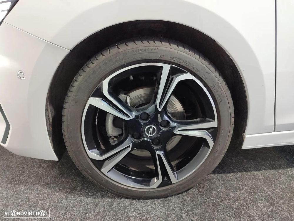 Opel Corsa 1.2 T GS - 37