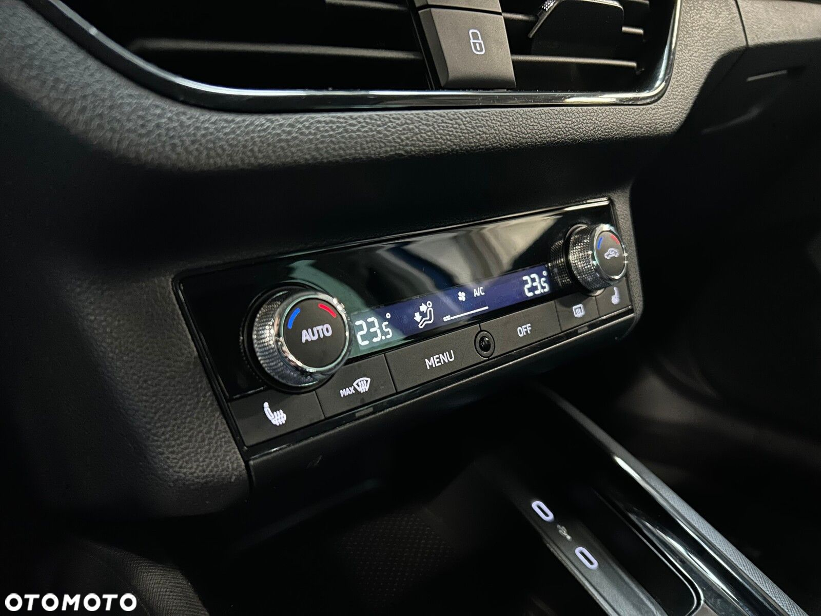 Skoda Kamiq 1.5 TSI Ambition DSG - 22