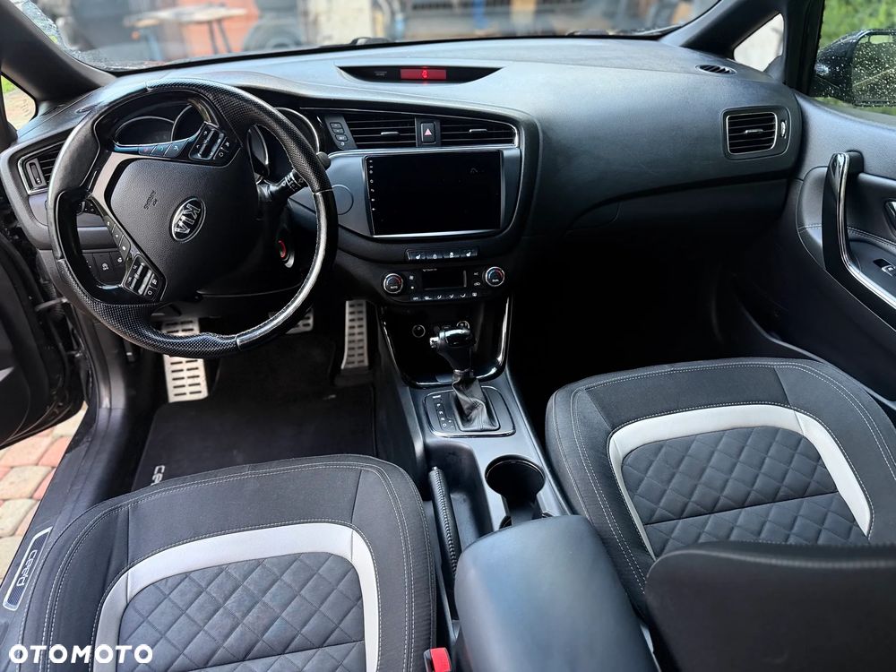 Kia Ceed 1.6 CRDi 136 DCT ISG GT Line - 29