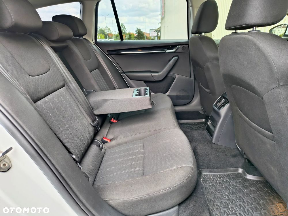 Skoda Octavia 2.0 TSI GPF Style DSG - 9