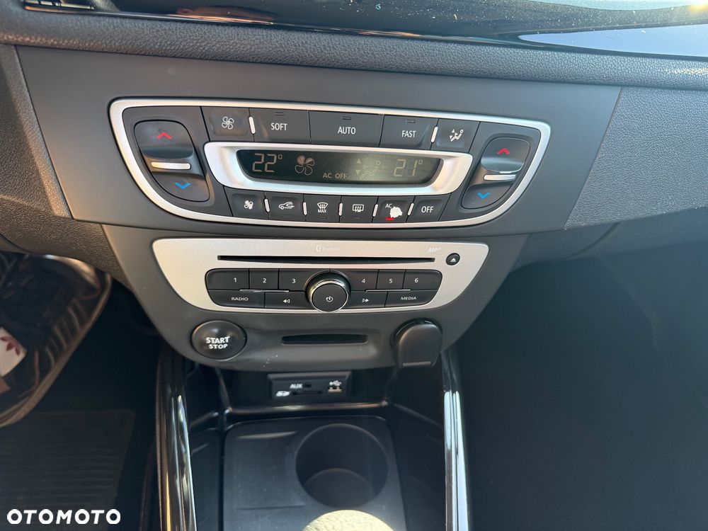 Renault Megane ENERGY TCe 130 BOSE EDITION - 31