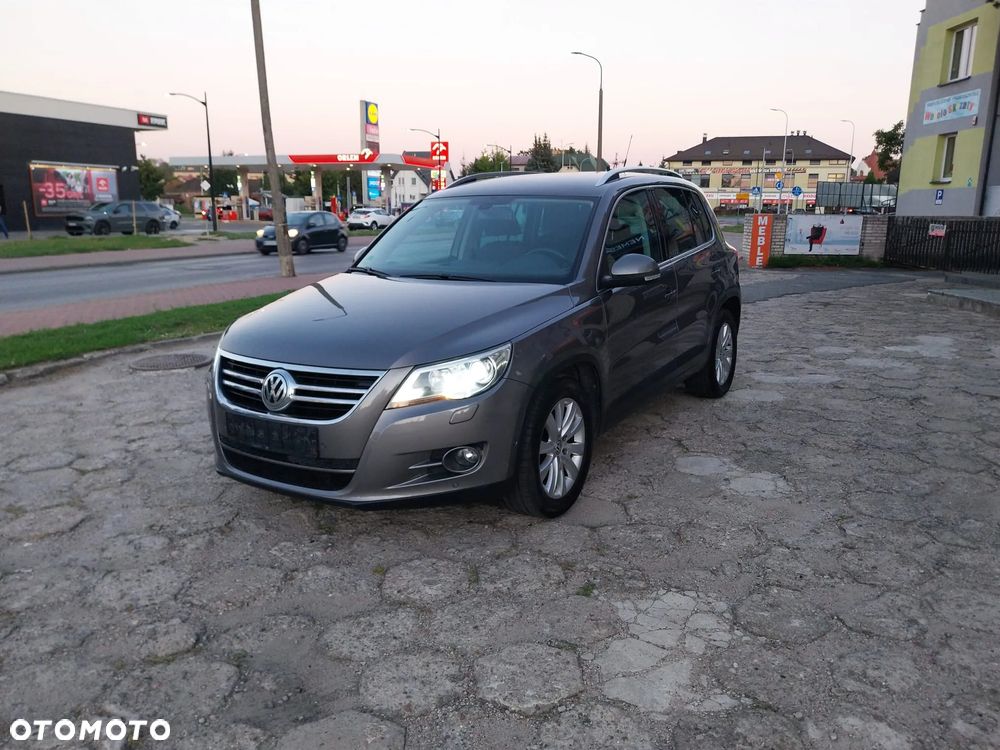 Volkswagen Tiguan 2.0 TDI DPF 4Motion Track & Avenue - 6