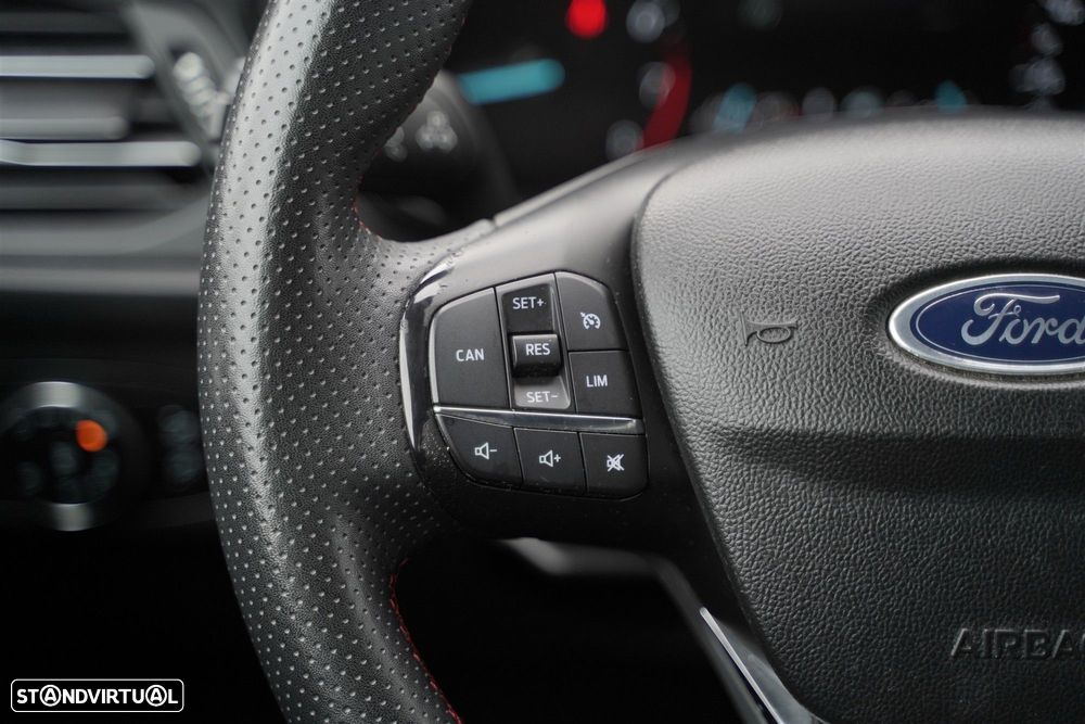 Ford Focus SW 1.0 EcoBoost ST-Line - 17