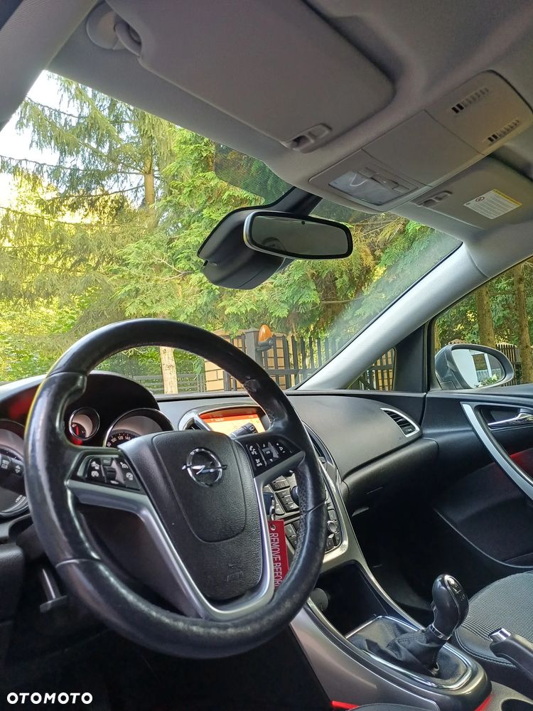 Opel Astra 1.6 CDTI Cosmo - 24