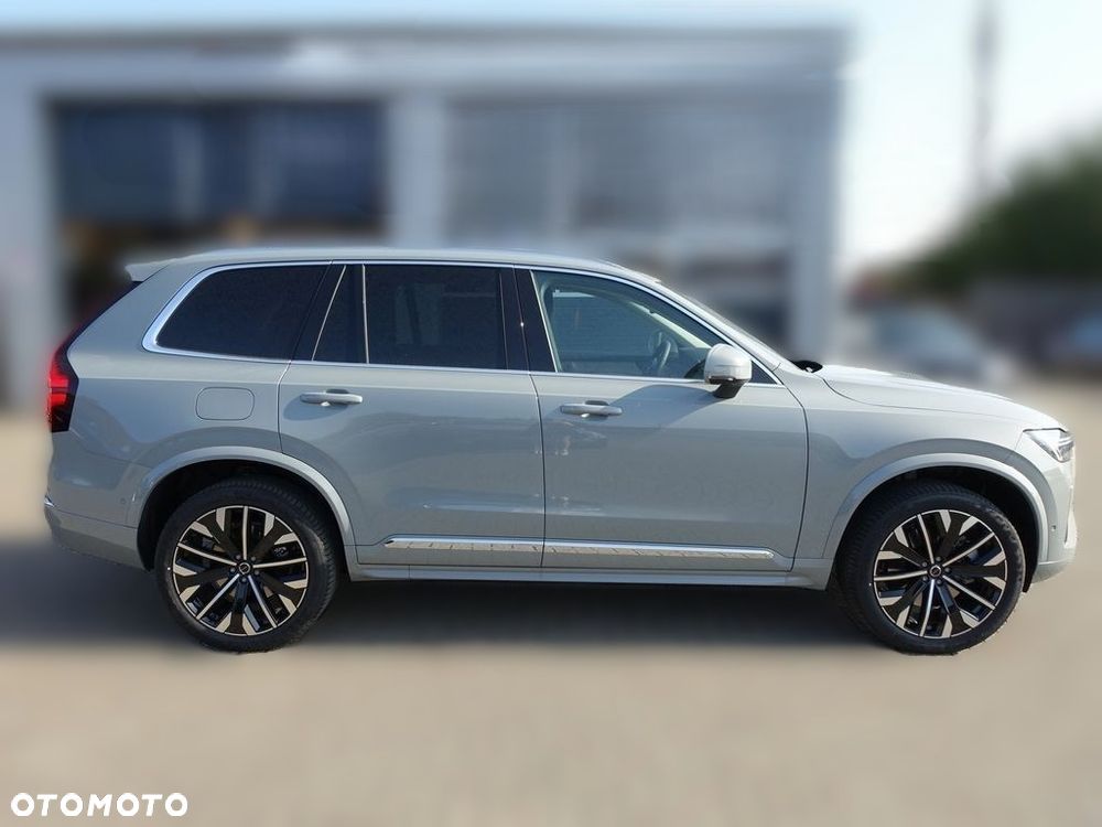 Volvo XC 90 T8 AWD Plug-In Hybrid Ultra Bright 7os - 2