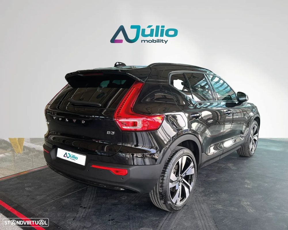 Volvo XC 40 2.0 B3 Plus Dark - 6