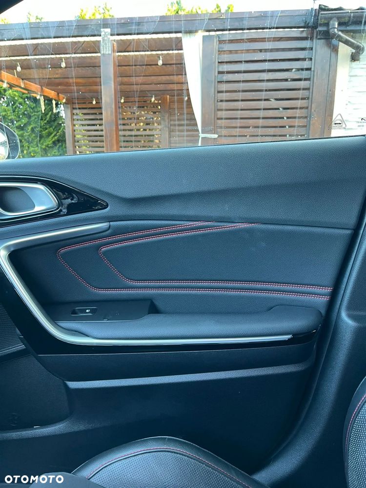 Kia ProCeed 1.6 T-GDI DCT7 OPF GT - 24