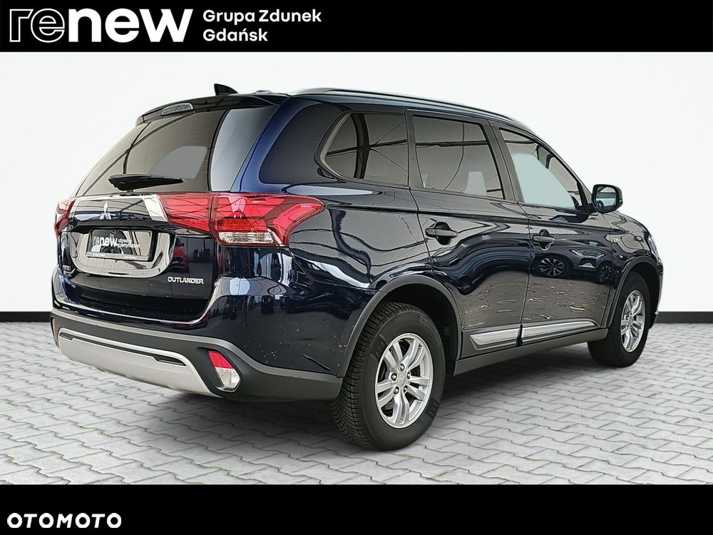 Mitsubishi Outlander - 6