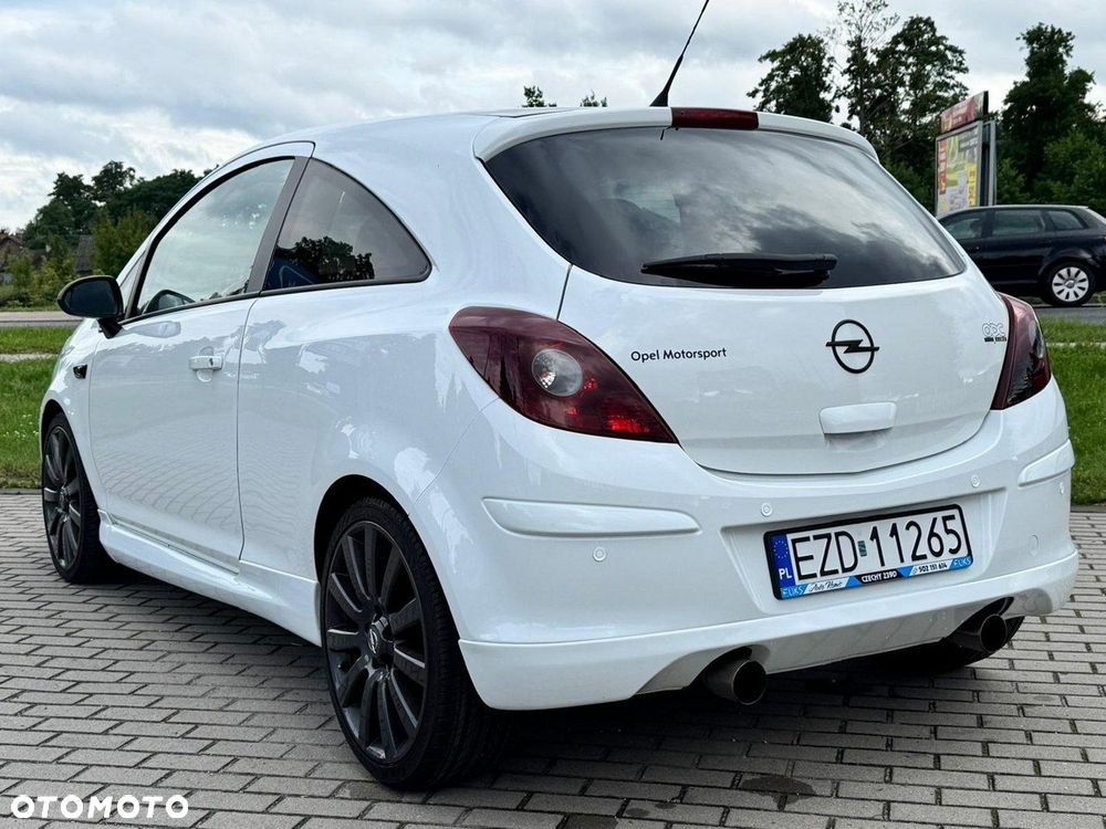 Opel Corsa 1.6 Turbo Color Edition - 13