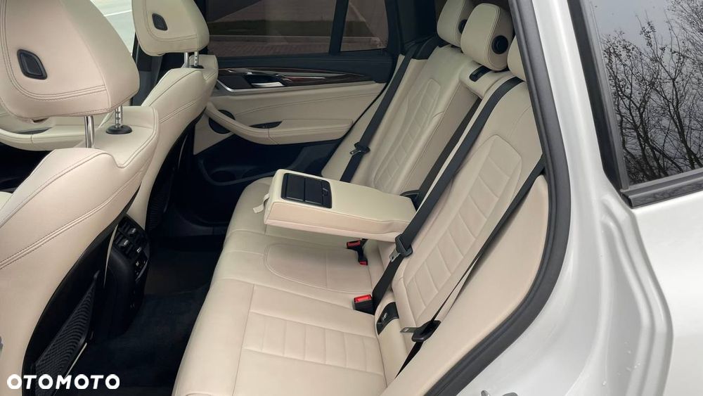 BMW X3 - 15