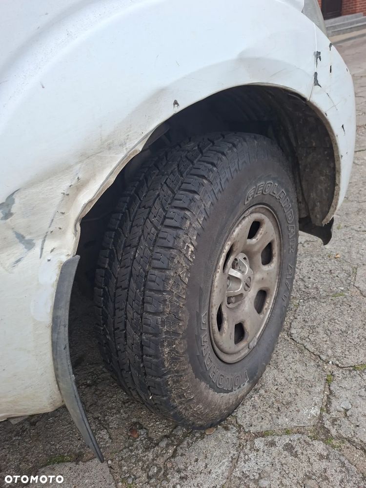 Nissan Navara 2.5 D SE - 8