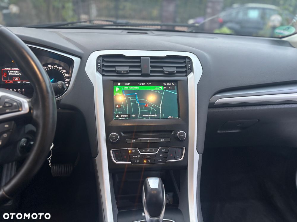 Ford Mondeo 2.0 TDCi Ambiente PowerShift - 12