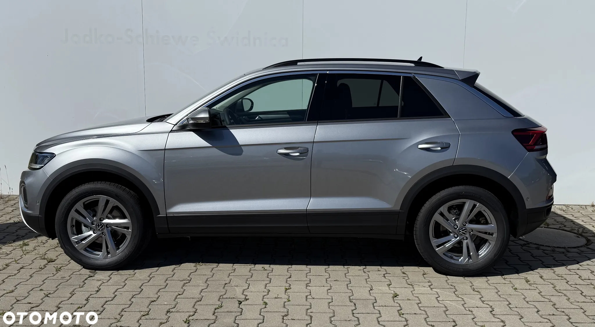 Volkswagen T-Roc 1.5 TSI Life Plus DSG - 3
