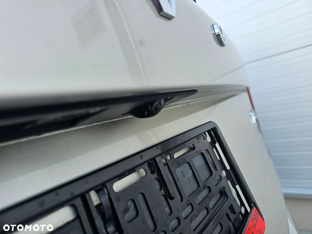 Volvo XC 90 T8 AWD Plug-In Hybrid Momentum 7os - 5