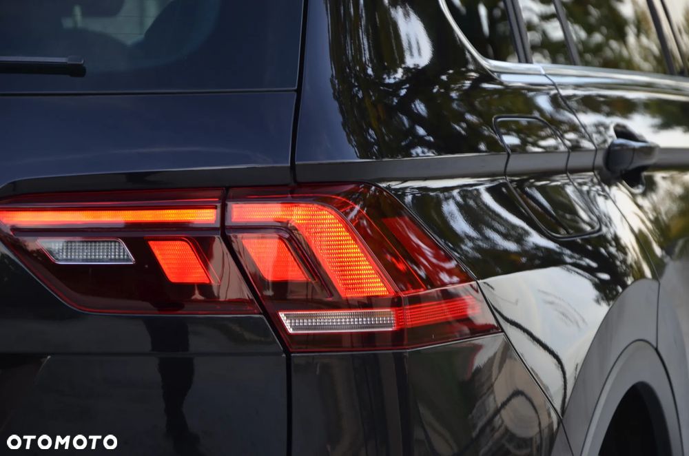 Volkswagen Tiguan - 36