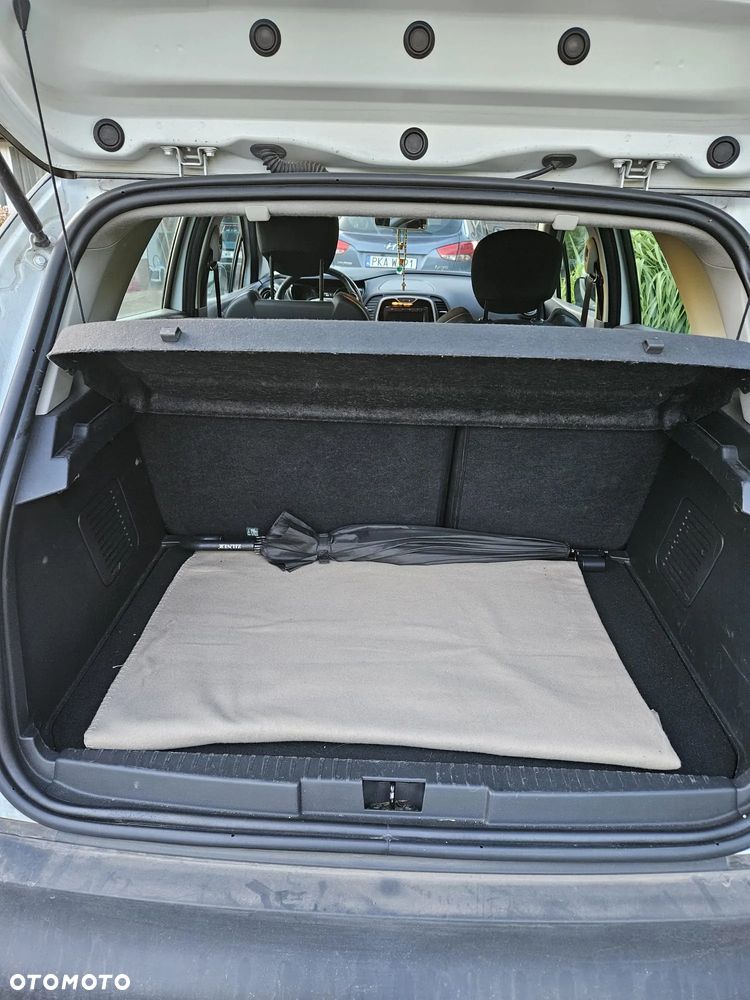 Renault Captur - 4