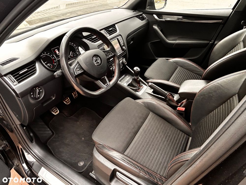 Skoda Octavia 2.0 TDI (Green tec) RS - 24