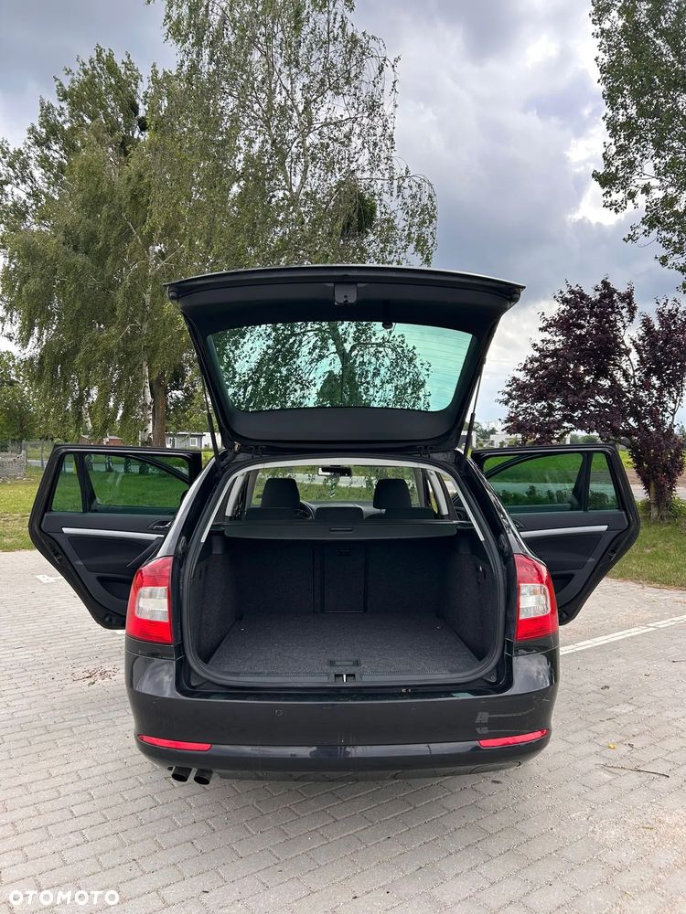 Skoda Octavia 2.0 TDI DPF Elegance DSG - 15