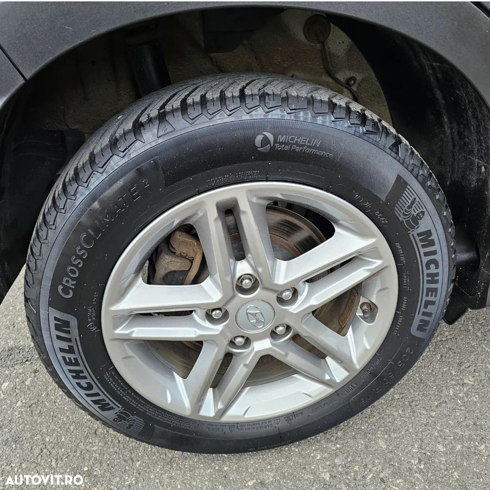 Hyundai KONA 1.6 CRDi 48V-Hybrid DCT Trend - 13