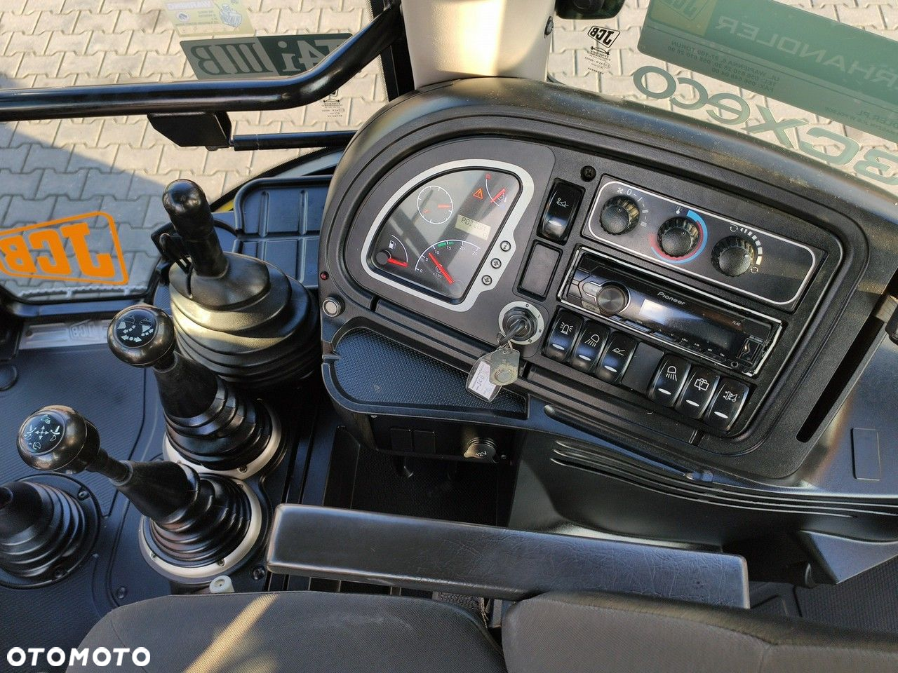 JCB 3CX - 22