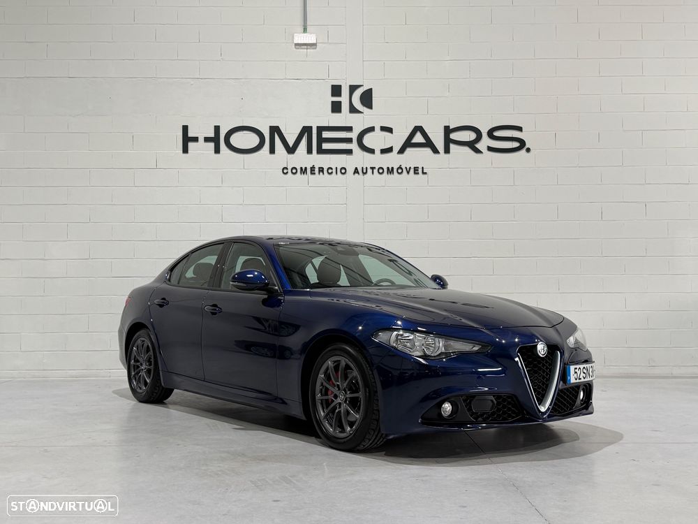 Alfa Romeo Giulia 2.2 D AT8 - 6