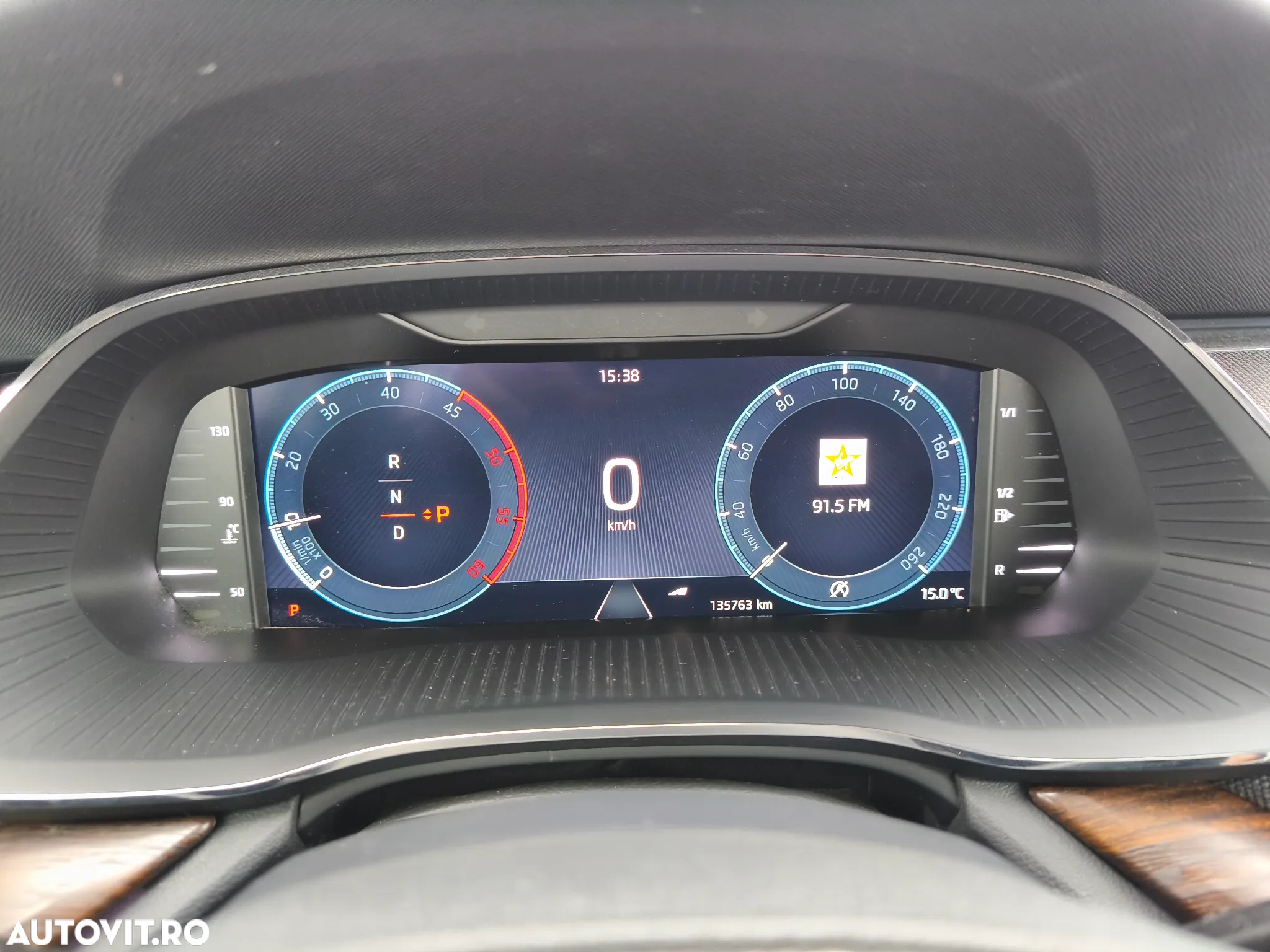 Skoda Octavia Combi 2.0 TDI DSG 4X4 Scout - 13