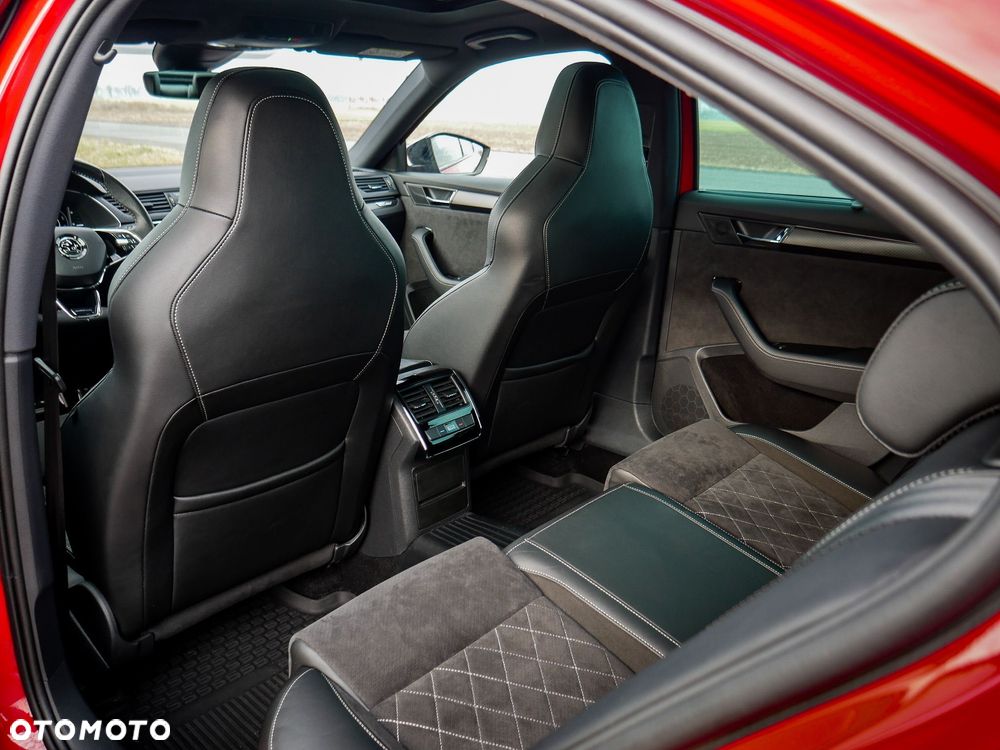 Skoda Superb 1.4 TSI Plug-In Hybrid Sportline DSG - 10