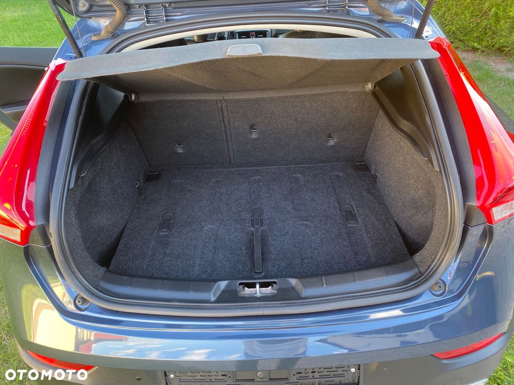 Volvo V40 Cross Country D3 Geartronic Summum - 24