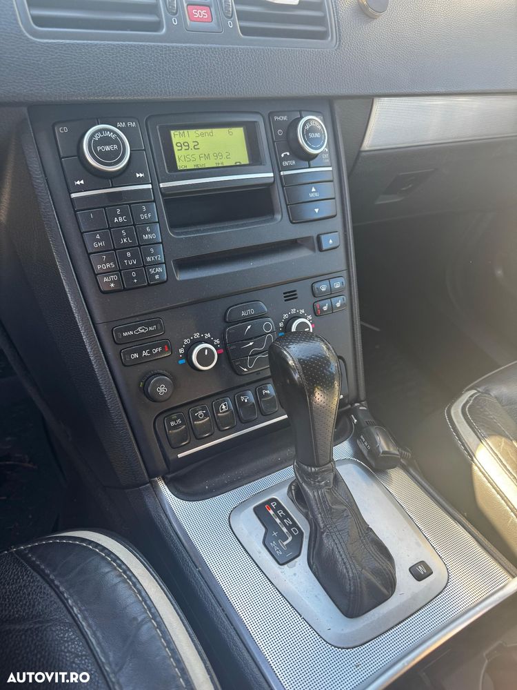 Volvo XC 90 D5 AWD R-Design - 5